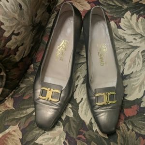 Ferragamo pewter pumps